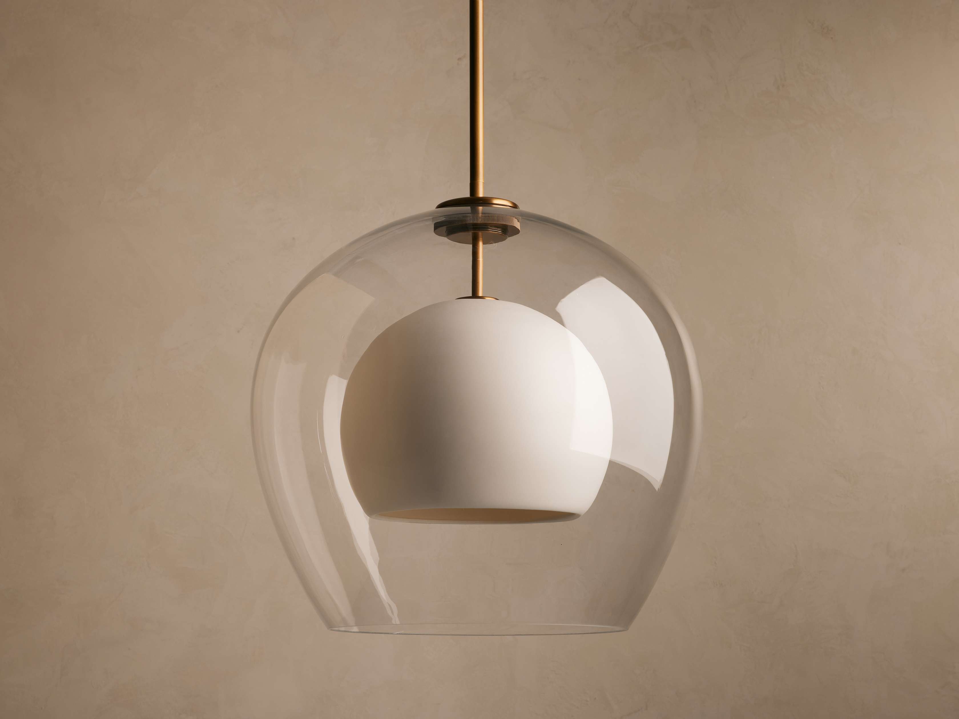 Rome Pendant