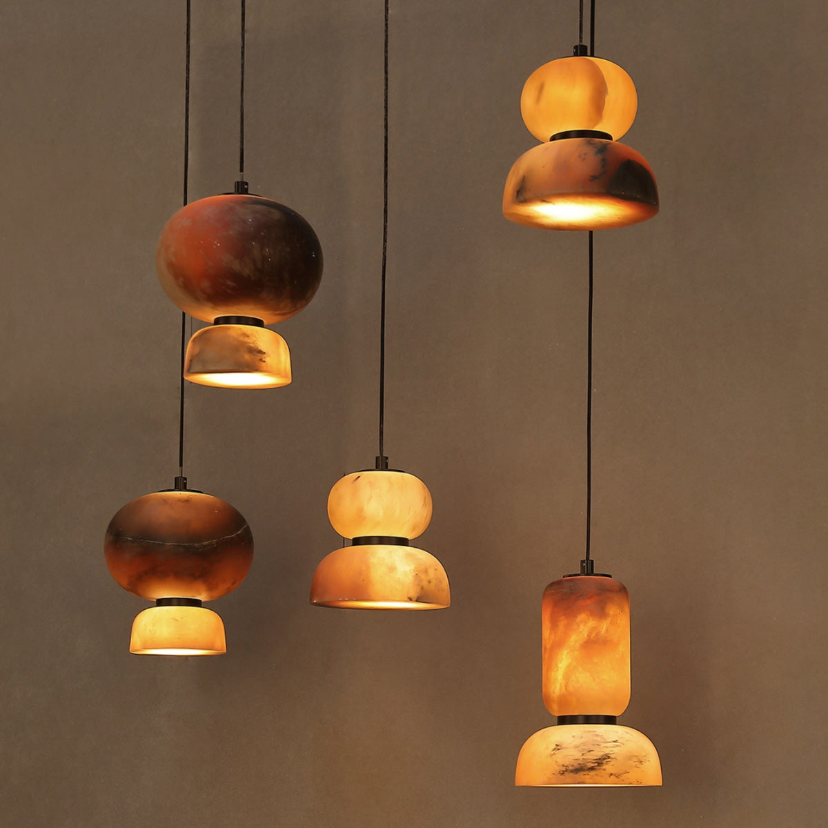 Carey Eterna Vertical Alabaster Pendant