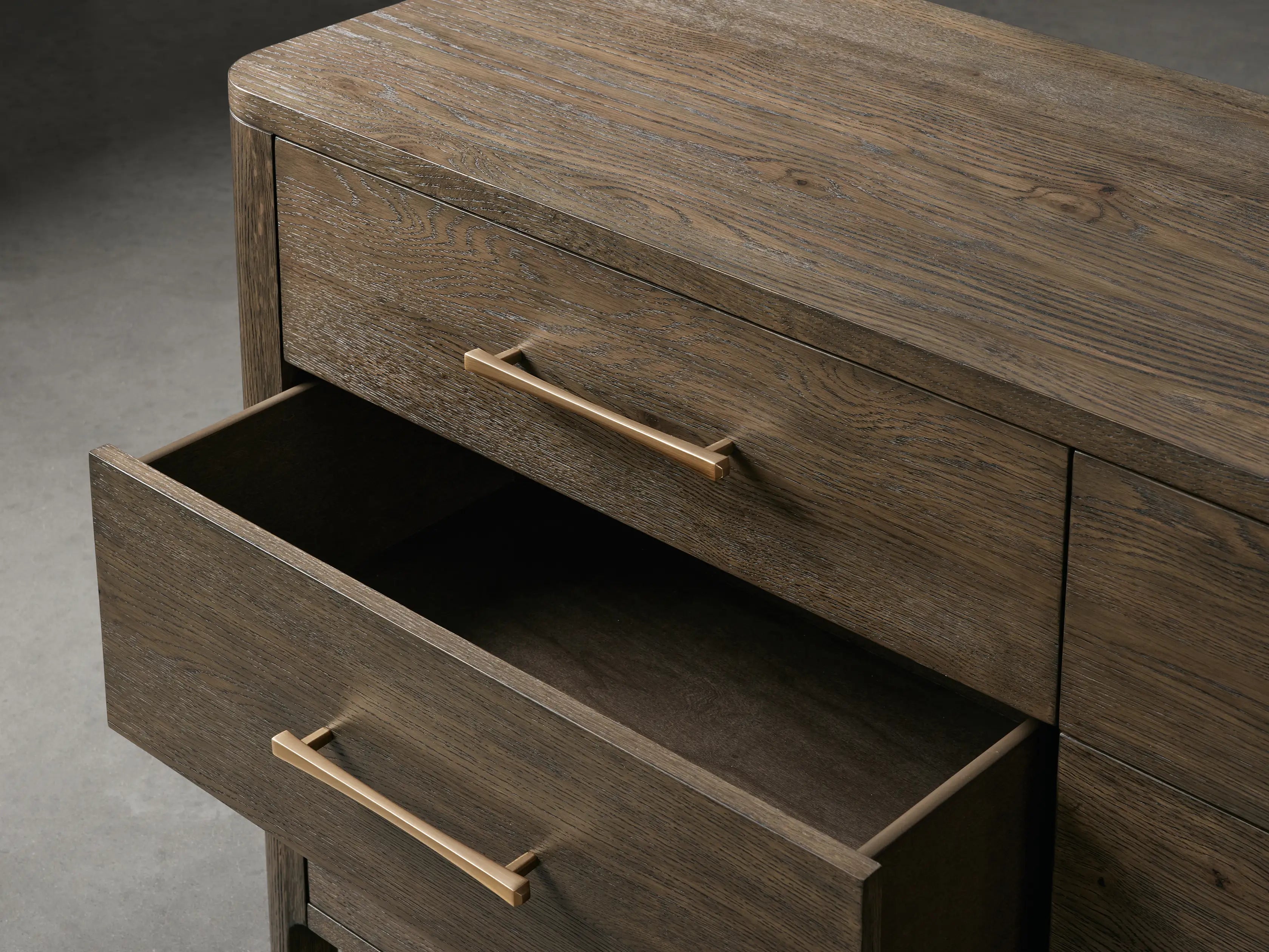 Calista Nine Drawer Dresser