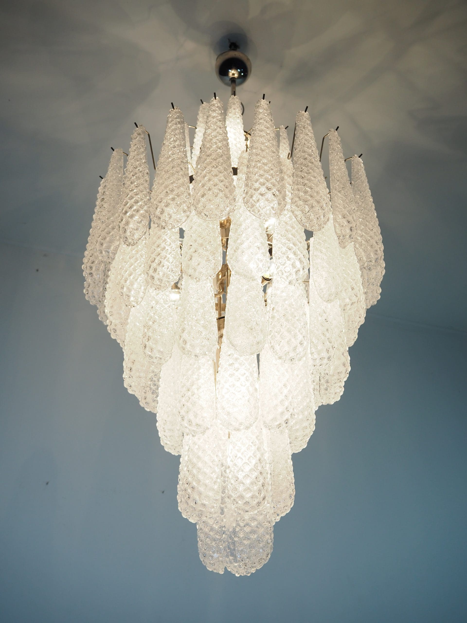 Murano Chandelier – Drop – 85 glasses – Transparent