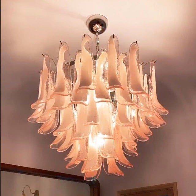 Murano Chandelier – 53 petals – Pink